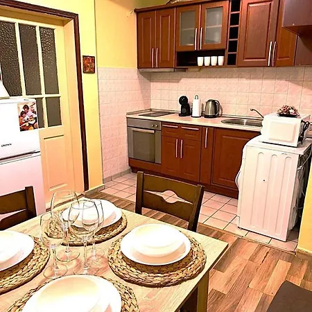 Апартамент G D Варна